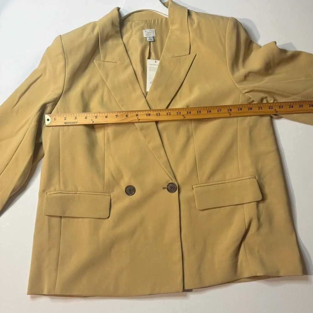 NWT Women's Signature Crepe Slim Fit Blazer - A New Day™ Size XL - Picture 4 of 7